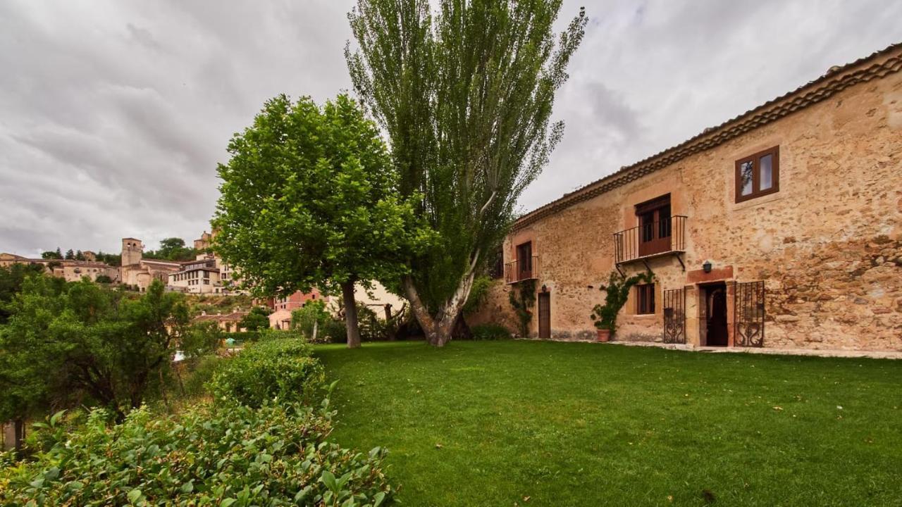 Posada De San Millan Sepúlveda Exteriör bild