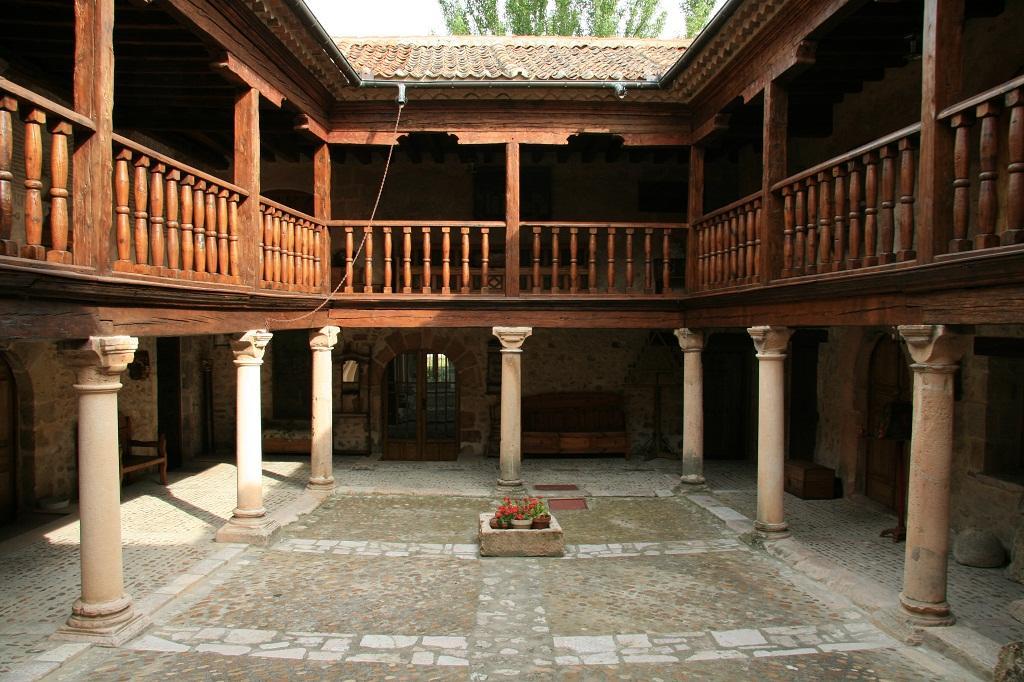 Posada De San Millan Sepúlveda Exteriör bild
