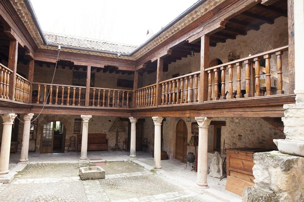 Posada De San Millan Sepúlveda Exteriör bild